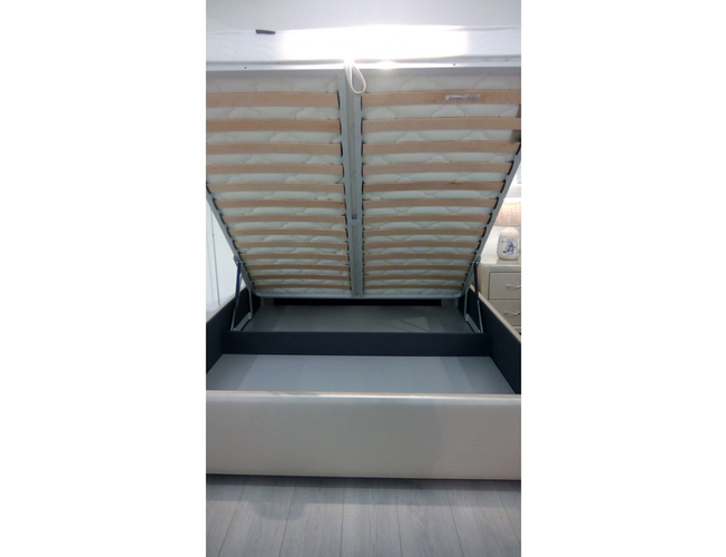 Кровать Bergamo с подъемным механизмом